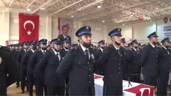 Erzincan'da polis adaylarının mezuniyet sevinci