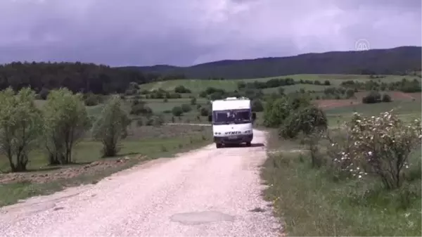 KASTAMONU - Köpekleri Tarçın ile karavanla Karadeniz turuna çıktılar