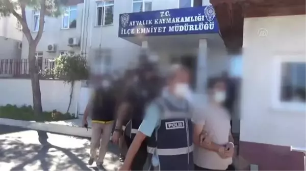 BALIKESİR - Botla Yunanistan'a kaçmaya çalışan 6 FETÖ üyesi ve 2 göçmen kaçakçısı tutuklandı