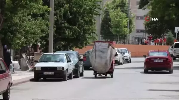 Çocukların oynaması için parkla yol birleştirildi