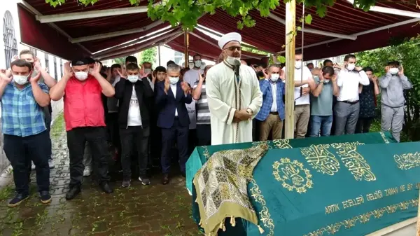 Ümraniye'de koca dehşetinde ölen anne ve oğlu son yolculuğuna uğurlandı