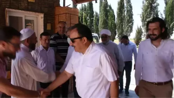 Suriye'nin kuzeyinde İmam Hatip okulları arası Kur'an-ı Kerim'i güzel okuma yarışması düzenlendi