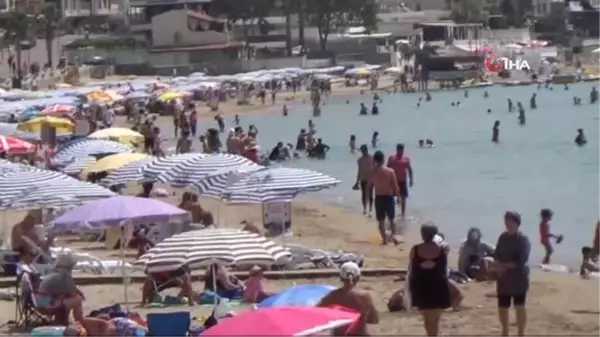 Didim'de normalleşmenin ilk gününde plajlar doldu