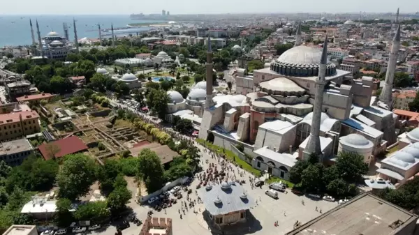 15 Temmuz şehitleri için 251 motosiklet ile saygı turu