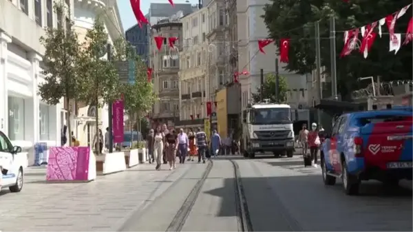 Beyoğlu Belediye Başkanı Haydar Ali Yıldız'dan İBB'ye ağaç tepkisi