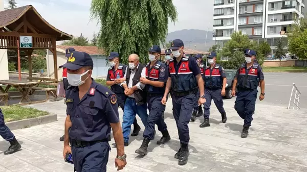 Baba ile oğlunu öldüren katil zanlısı tutuklandı