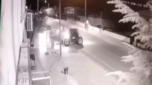 ATM'ye forkliftle saldırı anı güvenlik kamerasında