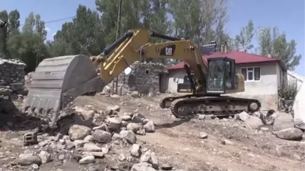 Son dakika haberleri! Selden zarar gören köyde yaralar sarılıyor