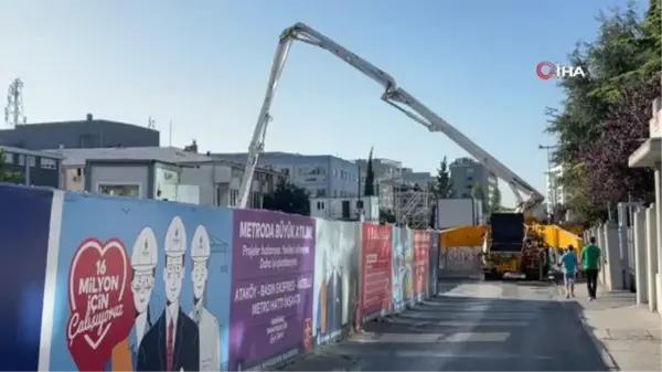 Ataköy-İkitelli metro hattının 3 yıl geciken inşaatında vatandaş isyan etti