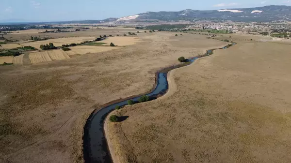 Kuraklığın etkilediği Beyşehir Gölü eski günlerini arıyor