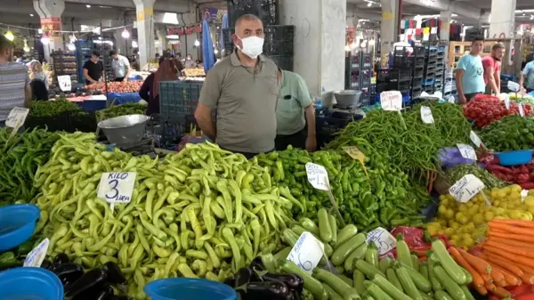 Düşen sebze ve meyve fiyatları pazarlara olan ilgiyi arttırdı