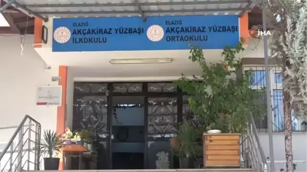 25 yıllık fedakar eğitimci, tatil gününde öğrencileri için kolları sıvadı