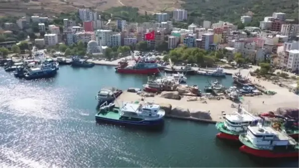 BALIKESİR - Balıkesirli balıkçılar yeni av sezonu için hazırlıklarını tamamladı (2)