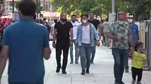 Karabük 'Mavi'ye boyandı Sağlık Müdürü teşekkür etti