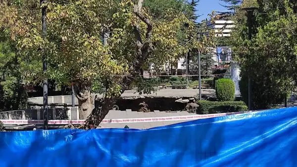 Güvenpark'ta göçüğün meydana geldiği alanda çalışmalar devam ediyor