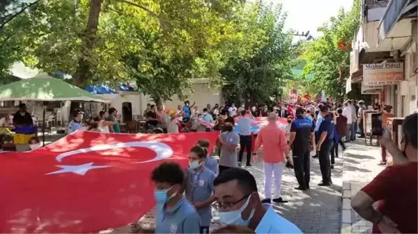 Urla'nın kurtuluşunun 99. yılı coşku ile kutlandı