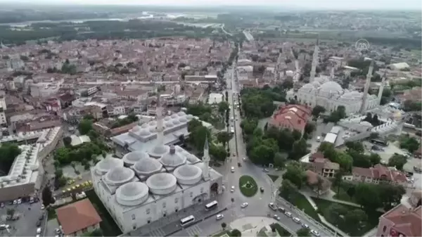 Son dakika haberi... Selimiye, Üç Şerefeli ve Eski camiler inanç turizmine önemli katkı sağlıyor