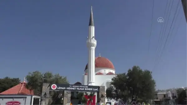 Bodrum'da bir hayırsever eşinin vasiyeti üzerine cami yaptırdı