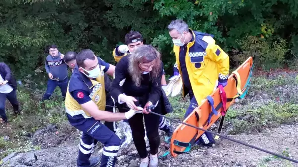 Samsun'da yolcu otobüsü dereye yuvarlandı: 2 ölü, 14 yaralı