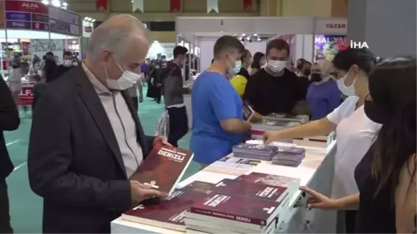 Denizli kitaba doydu: Büyükşehir Kitap Fuarı'na rekor katılım