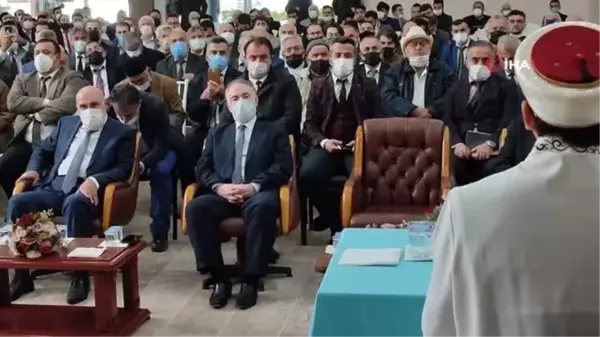 Diyanet İşleri Başkan Yardımcısı Tıraşçı: 