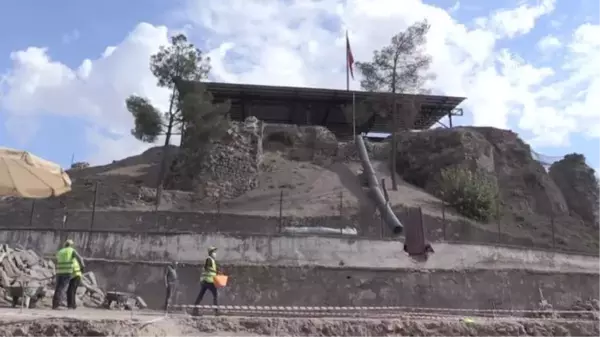 DİYARBAKIR - Amida Höyük'teki yangın izleri TÜBİTAK'ta analiz edilecek