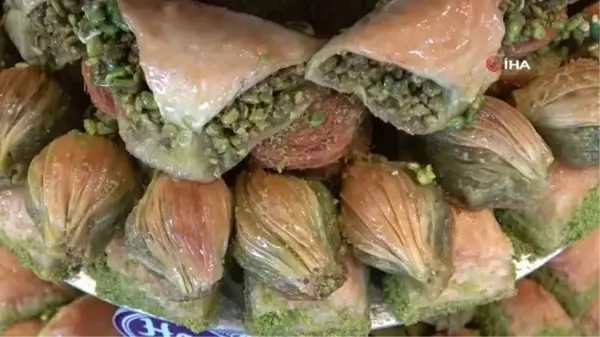 Bu baklava dilimi tam 150 kişilik