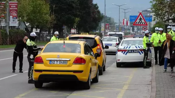 Ordu'da taksi sürücülerine kapsamlı denetim