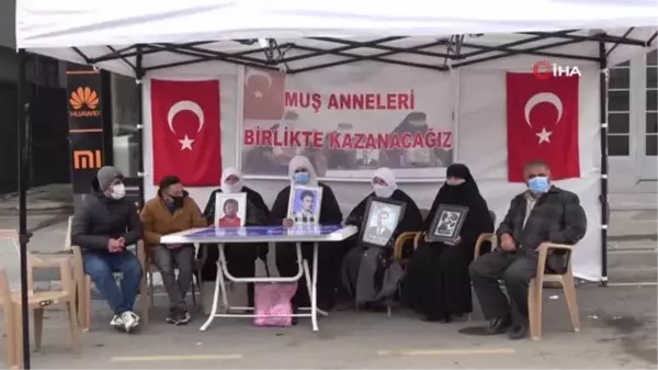 Acılı ailelerin evlat nöbeti soğuk havaya rağmen devam etti