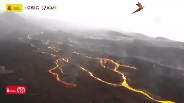 Cumbre Vieja Yanardağı püskürmeye devam ediyor