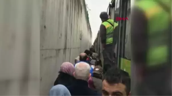 BURSA'DA METRO SEFERLERİ DURDU