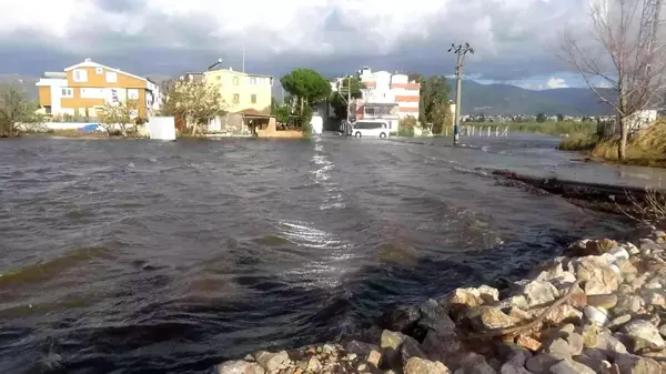 Tsunami değil, lodos vurdu