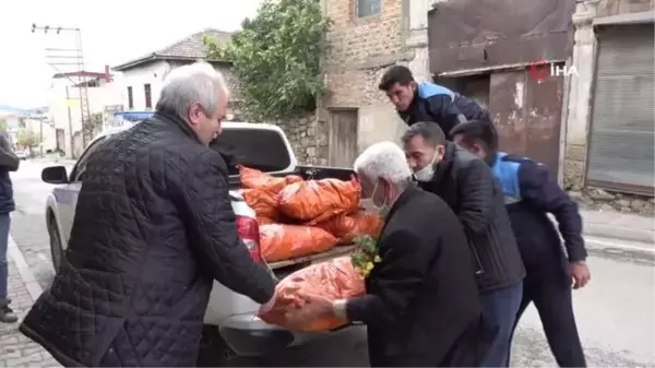 Hırsız mağduru engelli kadının gözyaşları sevince dönüştü