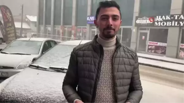 Sarıkamış'ta yoğun kar yağışı etkili oluyor