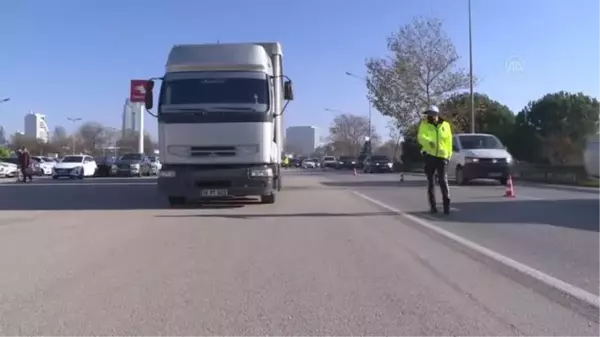 Polis ekipleri kış lastiği denetimi gerçekleştirdi