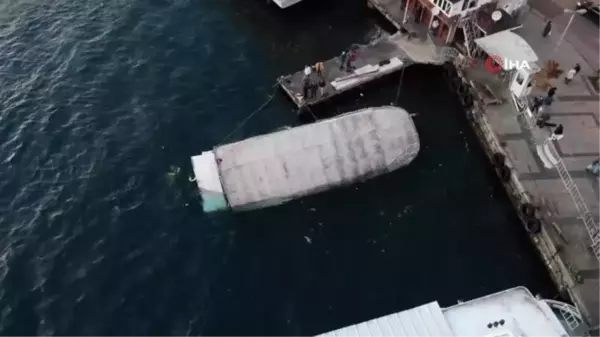 Beykoz'da lodosa dayanamayan balıkçı teknesi battı