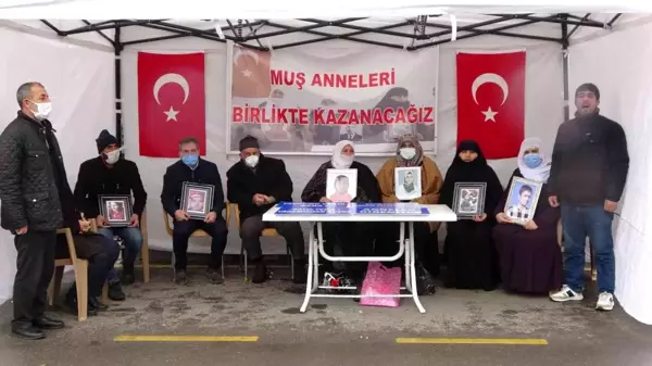 Muş'ta evlat nöbeti tutan ailelerin sayısı 23'e yükseldi