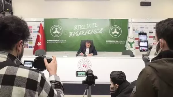 Giresunspor Kulübü Başkanı Karaahmet'in teknik direktör Keleş'e güveni tam