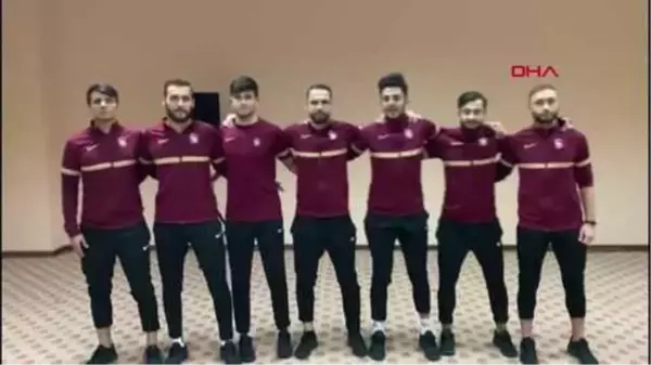 SPOR Ofsporlu futbolculardan geciken ödemelere şarkılı sitem