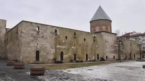 Selçuklu Sultanı Keykavus ölümünün 802. yılında anıldı