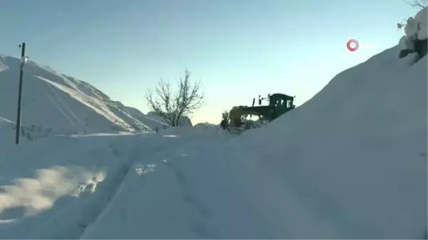 Şırnak'ta kapalı yollar eksi 20 derecede açılıyor