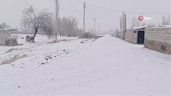 Iğdır'da kar nedeniyle bazı okullarda eğitime 1 gün ara verildi