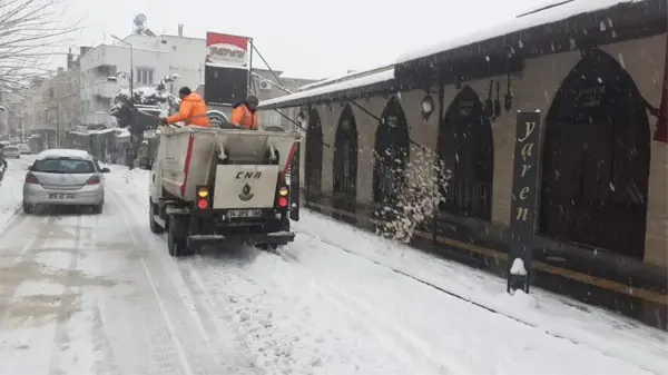 GAZİANTEP - Kar nedeniyle camilerde dışarı çıkmayın anonsları yapıldı