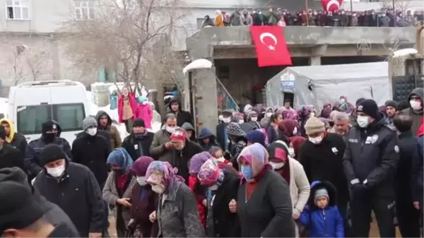 KAHRAMANMARAŞ - Ankara'da hayatını kaybeden asker Kahramanmaraş'ta son yolculuğuna uğurlandı