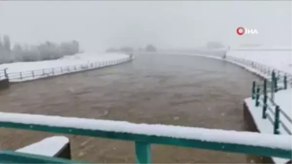 Konya'da sağanak etkili oldu, tarım arazileri su altında kaldı