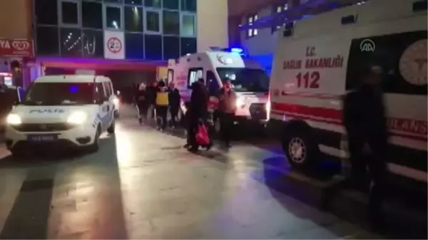 Kamyonetin devrilmesi sonucu 1 kişi öldü, 6 kişi yaralandı