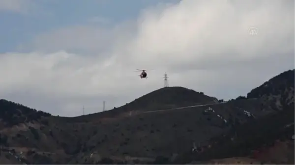 Son dakika haber! GÜMÜŞHANE - Ambulans helikopter Trabzon'daki entübe hasta için havalandı