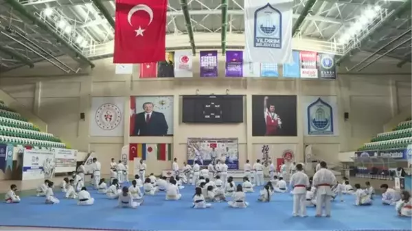 Yıldırımlı çocuklar modern tesislerde sporla büyüyor