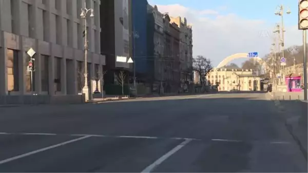 Kiev'de cadde ve sokakların boş olduğu gözlendi