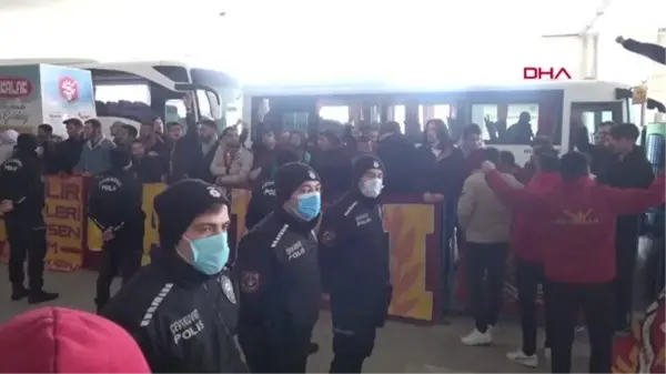 SPOR Galatasaray kafilesi, Konya'da